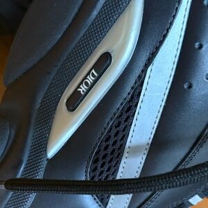 Dior Men’s Black and Silver Low-Top Sneakers